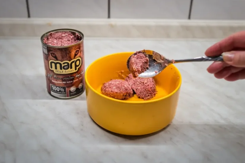 Marp konzerva pre psov  Venison so zverinou 400g 6