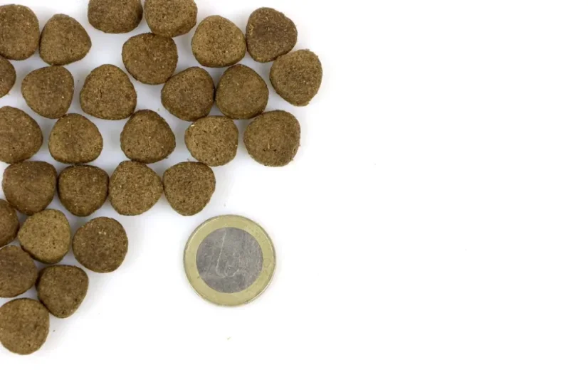 Marp Natural Green Mountains jahňacie granule pre dospelých psov 17kg 2