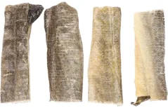 FLAMINGO NATURE SNACK koža z tresky 50g maškrty pre psa 1